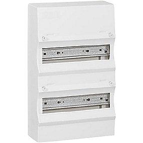 kampagnepris - hvid ug150-12 - ug12 udvendig gruppetavle lk