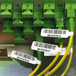 pr600plus pr300plus pr200plus bbp11 bbp12 printervalg rulle stk 2500 mm 00 30 x mm 00 10 - etiket flag hvid thtfp-01-425 brady
