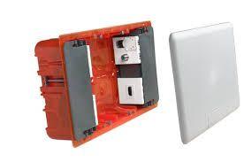 285x142x50mm hvid 2x5m mediabox batibox