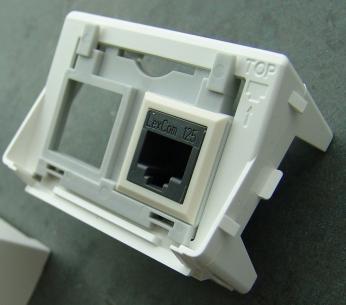 hvid 3m ramme sort med skr netconnect 2x mosaic dataudtag