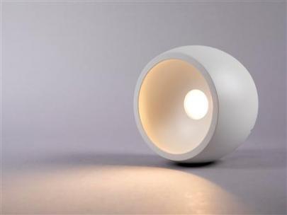 hvid 640lm 930 8w byg p g2 globe