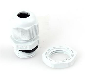 hvid trippel stikkontakt schuko ocean