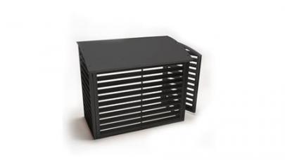 metal sort lakeret i varmepumpehus