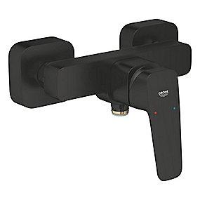 brus udgange 2 med brus og kar til etgrebsbatteri cubeo grohe