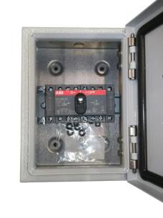 otl16c3m 16a ac22a 10a ac23a 400v 2x3-p switch change-over enclosed