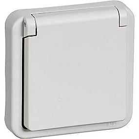 lysegr ip44 modul 1 j 2p stikkontakt 74 opus