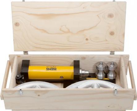 63 - 50 - 40 v set python rems