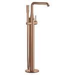 sunset warm brstet bruser med gulvmonteret kar til termostatarmatur essence grohe