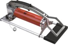 Hydraulisk fodpumpe med 3 meter slange og tryk visning. op til 700 bar