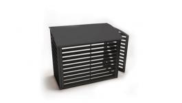 metal sort lakeret i varmepumpehus